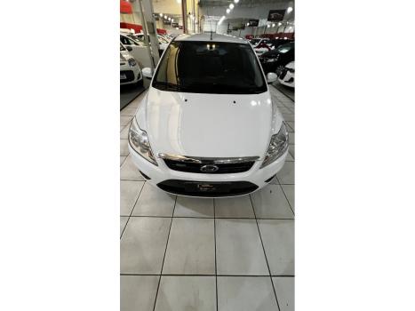 FORD Focus Hatch 1.6 4P GLX, Foto 3