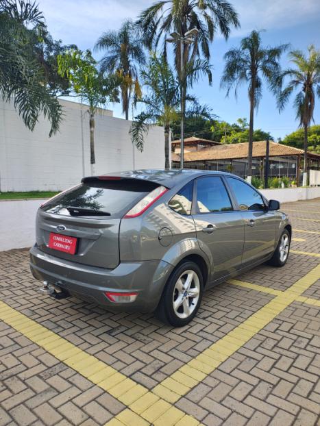 FORD Focus Hatch 1.6 4P GLX FLEX, Foto 2