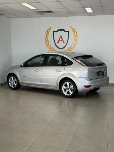 FORD Focus Hatch 1.6 4P, Foto 7