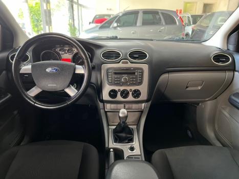 FORD Focus Hatch 1.6 4P GLX FLEX, Foto 2