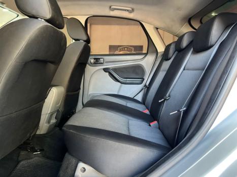 FORD Focus Hatch 1.6 4P GLX FLEX, Foto 9