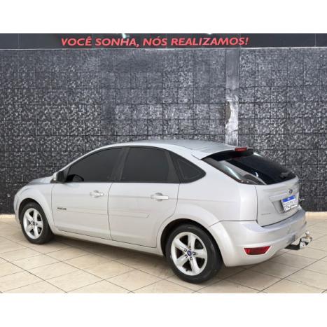 FORD Focus Hatch 1.6 4P, Foto 6