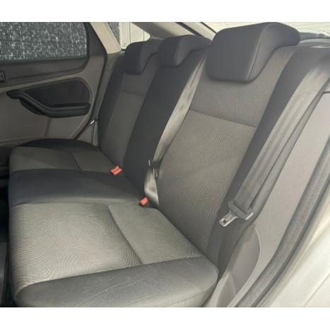 FORD Focus Hatch 1.6 4P, Foto 15