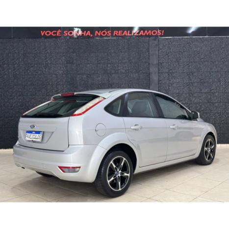 FORD Focus Hatch 1.6 16V 4P SE FLEX, Foto 6