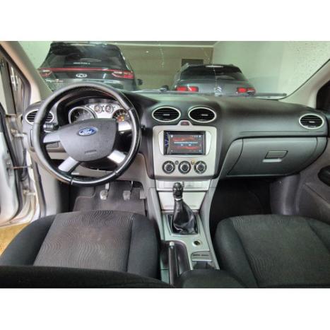 FORD Focus Hatch 1.6 4P GLX FLEX, Foto 2