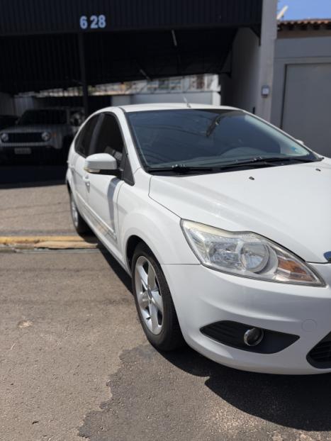 FORD Focus Hatch 1.6 4P GLX FLEX, Foto 2