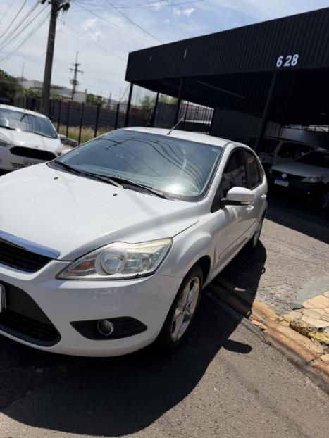 FORD Focus Hatch 1.6 4P GLX FLEX, Foto 5