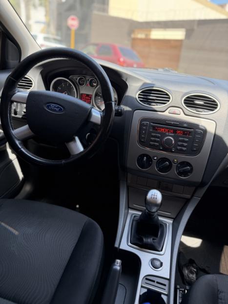 FORD Focus Hatch 1.6 4P GLX FLEX, Foto 7