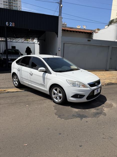 FORD Focus Hatch 1.6 4P GLX FLEX, Foto 12