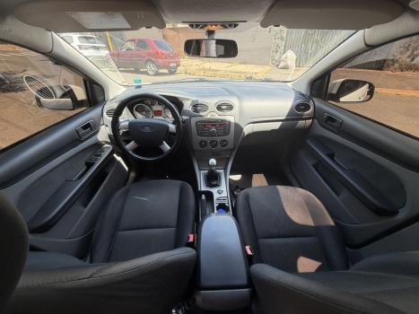 FORD Focus Hatch 1.6 4P GLX FLEX, Foto 15