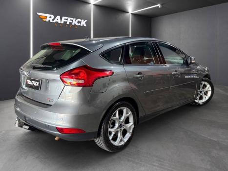 FORD Focus Hatch 1.6 16V 4P FLEX SE POWERSHIFT AUTOM�TICO, Foto 4