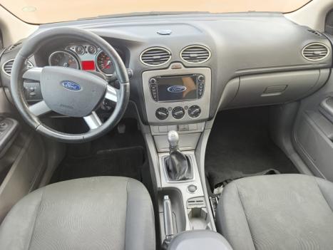 FORD Focus Hatch 1.6 16V 4P SE FLEX, Foto 8
