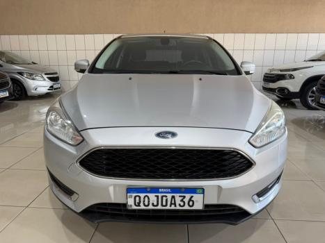 FORD Focus Hatch 1.6 16V 4P SE FLEX, Foto 2
