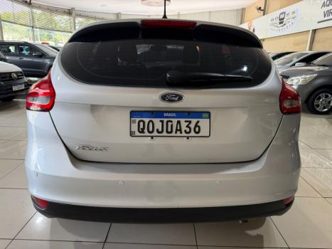 FORD Focus Hatch 1.6 16V 4P SE FLEX, Foto 5