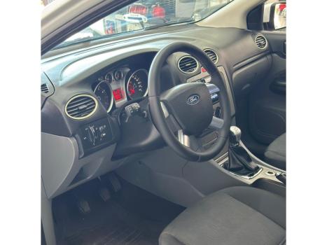 FORD Focus Hatch 1.6 4P GLX FLEX, Foto 7