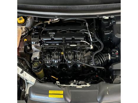 FORD Focus Hatch 1.6 4P GLX FLEX, Foto 14