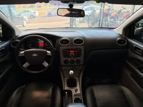 FORD Focus Hatch 1.6 4P GLX FLEX, Foto 11