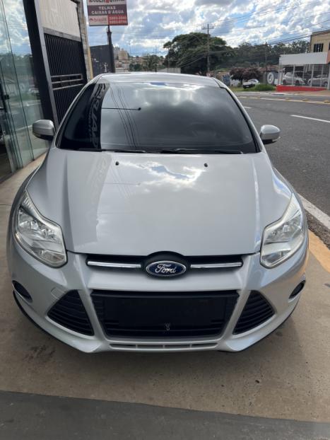 FORD Focus Hatch 1.6 16V 4P SE FLEX, Foto 2