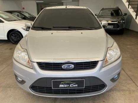 FORD Focus Hatch 1.6 4P GLX, Foto 4