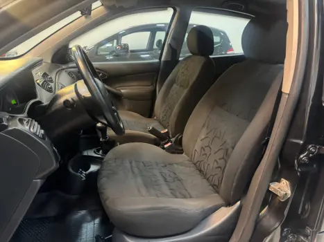 FORD Focus Hatch 1.6 4P GLX FLEX, Foto 10