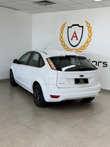 FORD Focus Hatch 1.6 4P, Foto 3