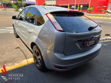 FORD Focus Hatch 1.6 16V 4P SE FLEX, Foto 3