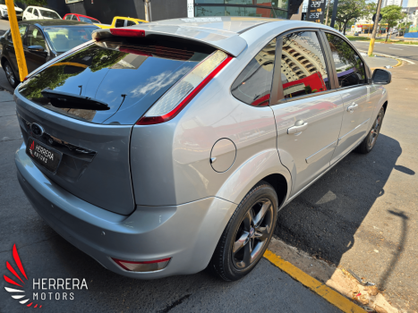 FORD Focus Hatch 1.6 16V 4P SE FLEX, Foto 5