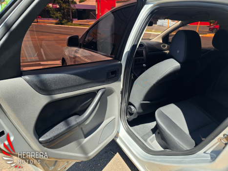 FORD Focus Hatch 1.6 16V 4P SE FLEX, Foto 11