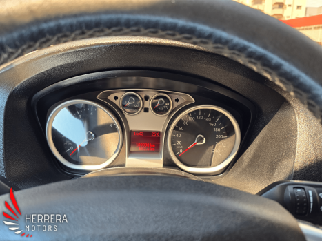 FORD Focus Hatch 1.6 16V 4P SE FLEX, Foto 13