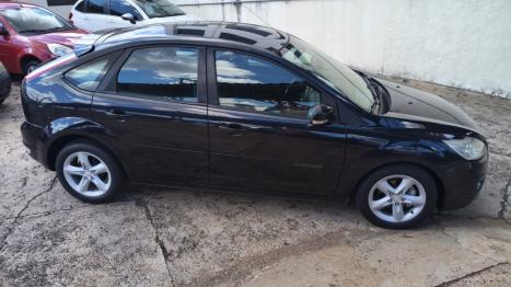 FORD Focus Hatch 1.6 4P FLEX GL, Foto 3
