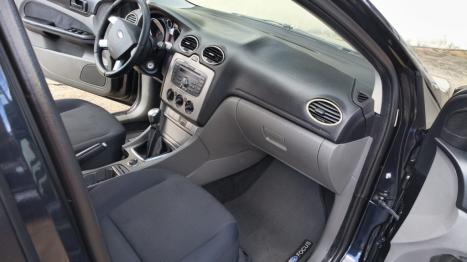FORD Focus Hatch 1.6 4P FLEX GL, Foto 15