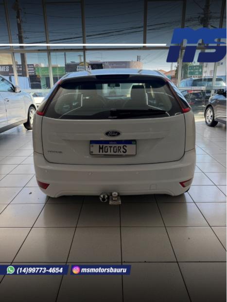 FORD Focus Hatch 1.6 16V 4P FLEX GL, Foto 5