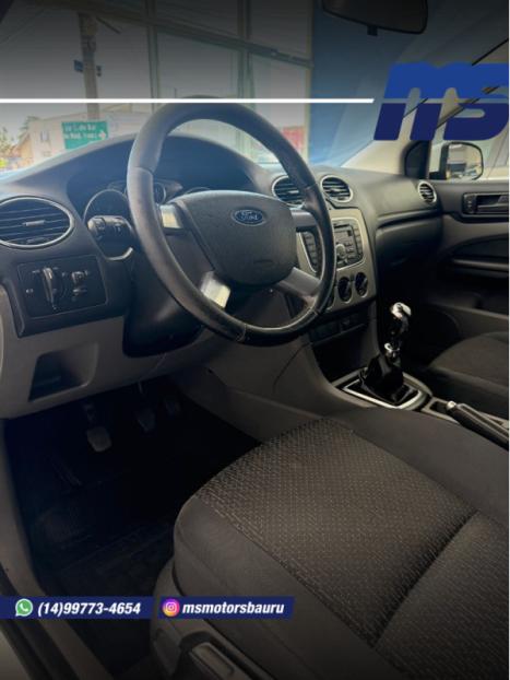 FORD Focus Hatch 1.6 16V 4P FLEX GL, Foto 7