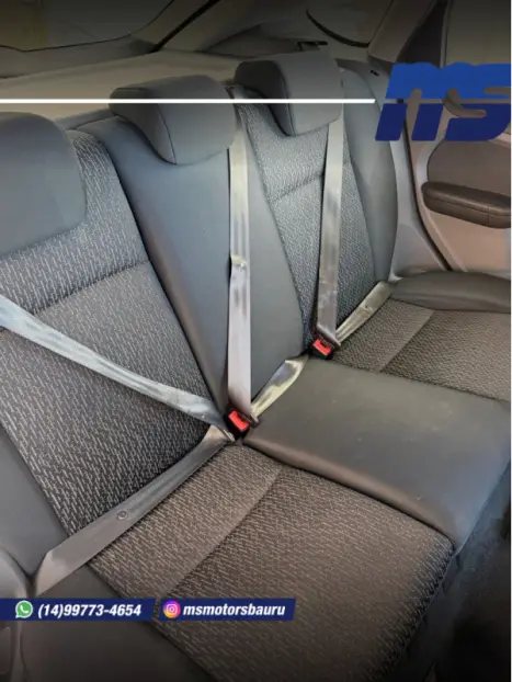 FORD Focus Hatch 1.6 16V 4P FLEX GL, Foto 13