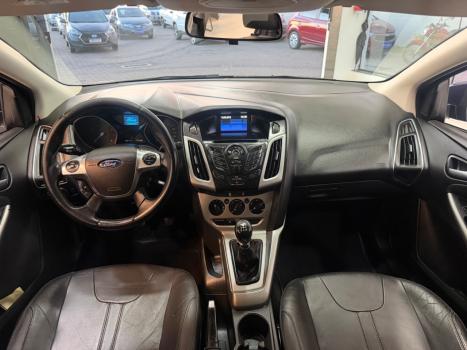 FORD Focus Hatch 1.6 16V 4P SE FLEX, Foto 8