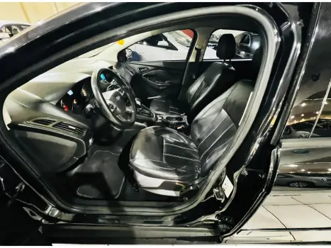 FORD Focus Hatch 1.6 4P, Foto 6