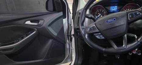 FORD Focus Hatch 1.6 16V 4P SE PLUS FLEX, Foto 3