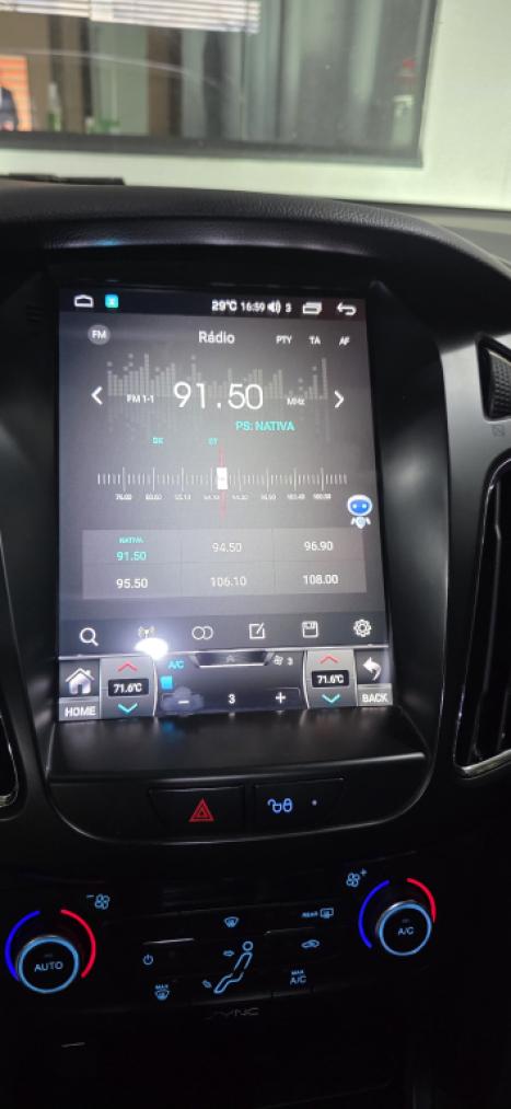 FORD Focus Hatch 1.6 16V 4P SE PLUS FLEX, Foto 5