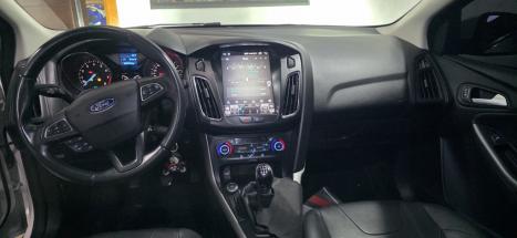 FORD Focus Hatch 1.6 16V 4P SE PLUS FLEX, Foto 8