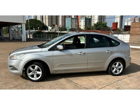 FORD Focus Hatch 1.6 4P GLX, Foto 7