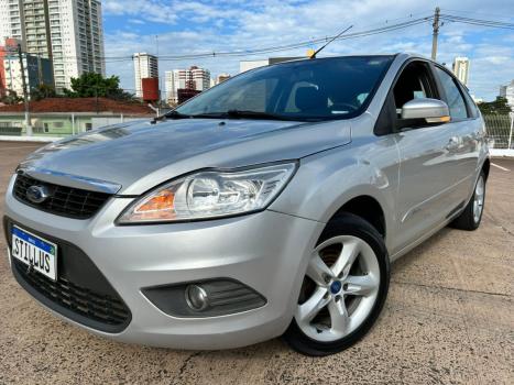 FORD Focus Hatch 1.6 4P GLX, Foto 8