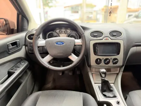 FORD Focus Hatch 1.6 4P GLX FLEX, Foto 8