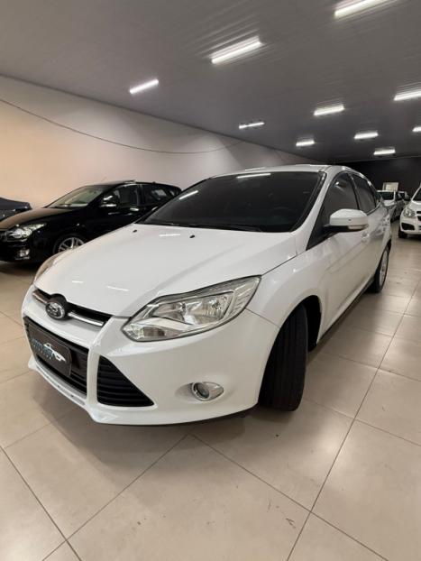 FORD Focus Hatch 1.6 16V 4P FLEX SE POWERSHIFT AUTOM�TICO, Foto 10
