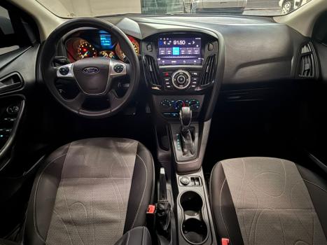 FORD Focus Hatch 1.6 16V 4P FLEX SE POWERSHIFT AUTOM�TICO, Foto 11