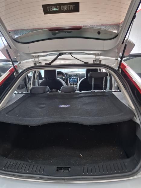 FORD Focus Hatch 1.6 4P GLX FLEX, Foto 14