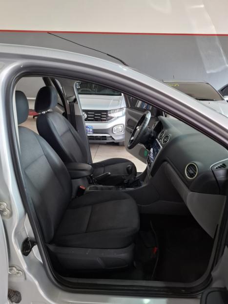 FORD Focus Hatch 1.6 4P GLX FLEX, Foto 15