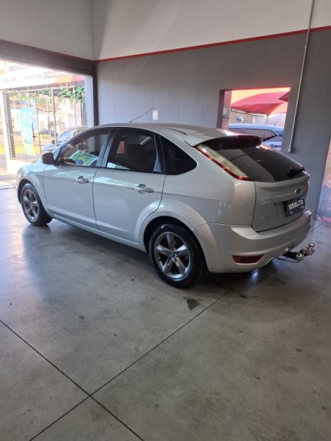 FORD Focus Hatch 1.6 4P GLX FLEX, Foto 4