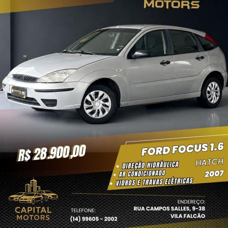 FORD Focus Hatch 1.6 4P GLX, Foto 1