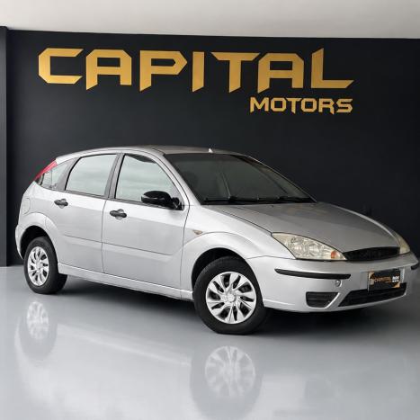 FORD Focus Hatch 1.6 4P GLX, Foto 2