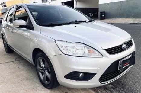 FORD Focus Hatch 1.6 16V 4P FLEX S, Foto 2